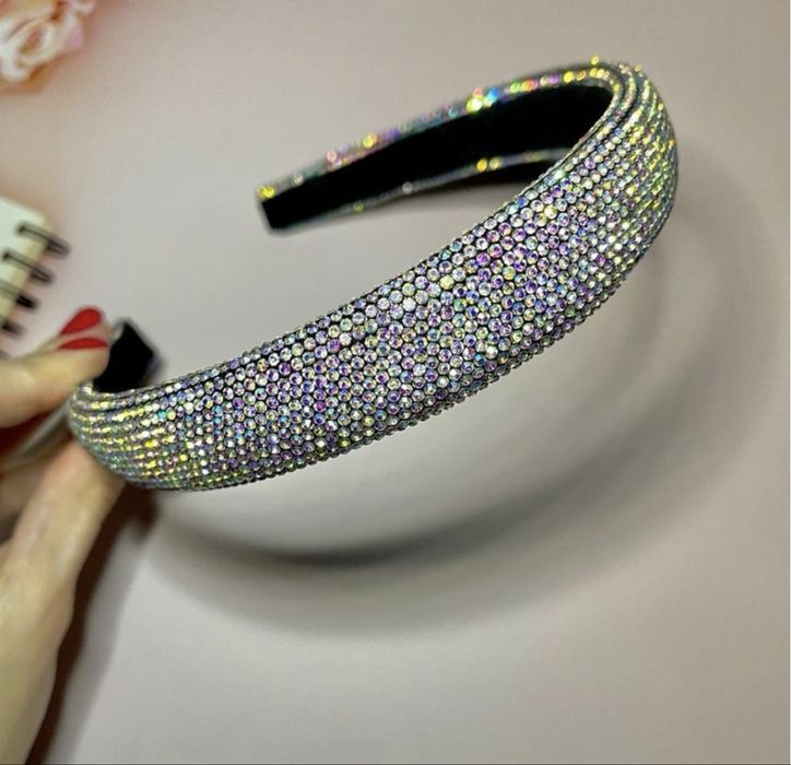 Сяючий обруч в стразах камінцях святковий вечірній для волосся