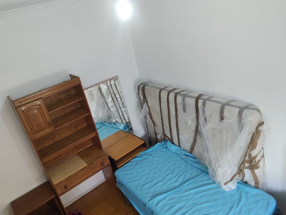 Quarto Disponível Cova da Piedade