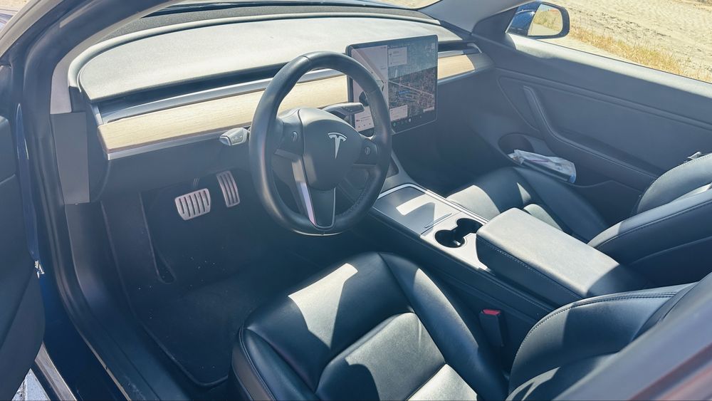 Tesla Model 3 — fotografia 7