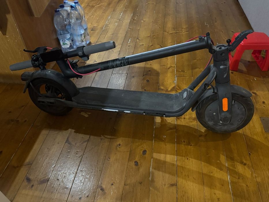 Trotinete  navee v401 pro