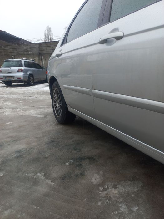 Киа Церато 2008.