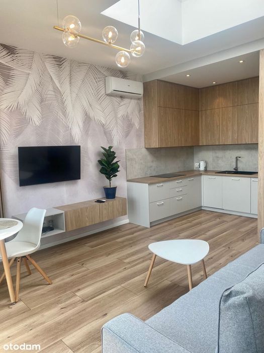 Dwupokojowy apartament z miejscem parkingowym, klimatyzacją, 8 Dębów - View 2