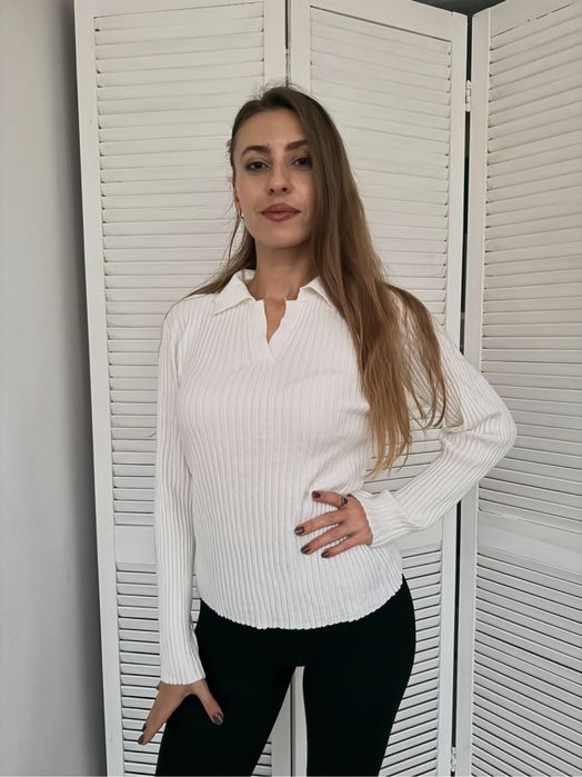 Поло , лонгслів, кофтинка, молочний жіночий