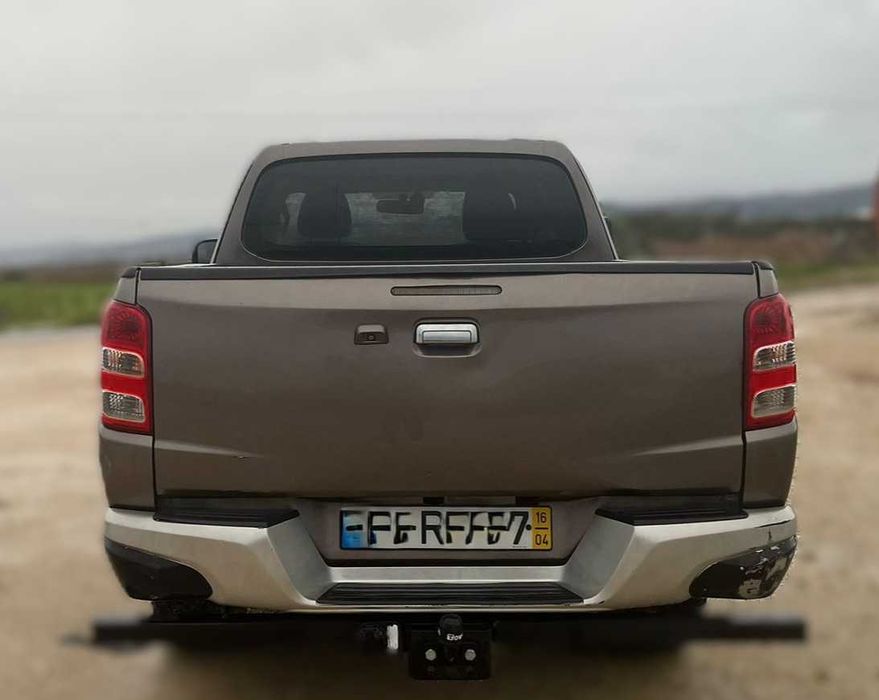 Mitsubishi L200 Strakar 4WD