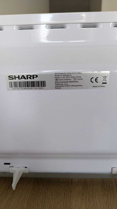 Microondas Sharp YC-MG02E-W com grelhador (Compacto)