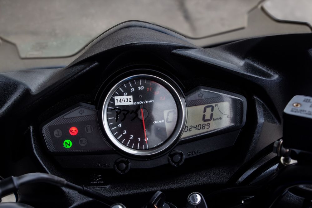 Suzuki GSR250F Motozet