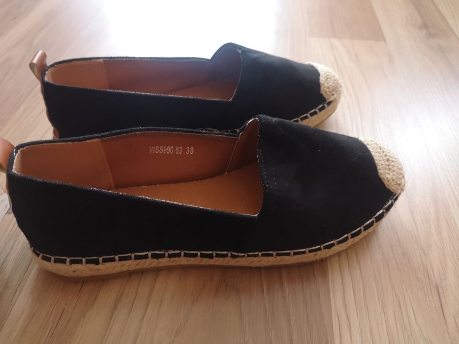 Czarne Espadryle