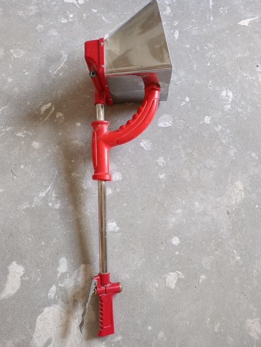 Tynkownica pneumatyczna ręczna