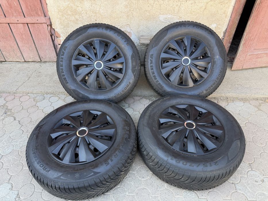 Колеса R15 215 70, 5x114,3 dia 67.1