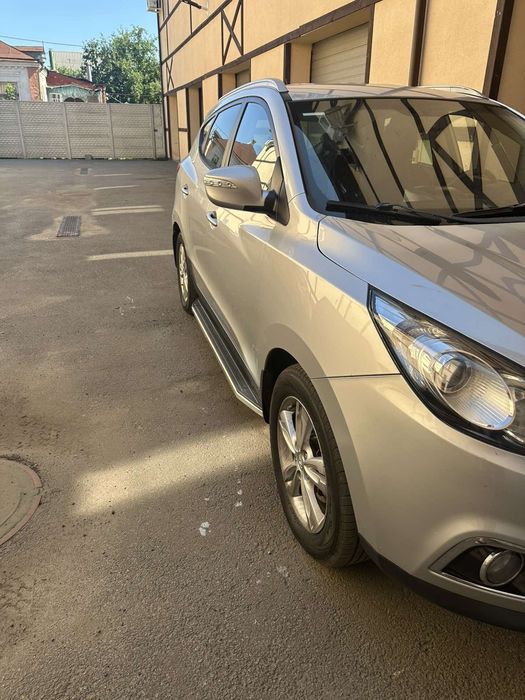 Продам Hyundai ax35