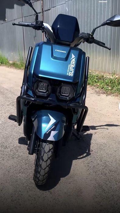 Электроскутер Crosser CR-17 2500W 72V/35Ah