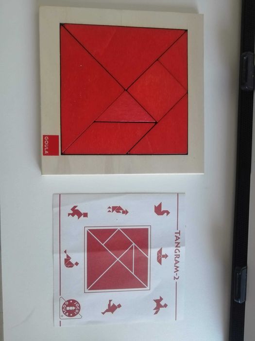 Tangram vermelho