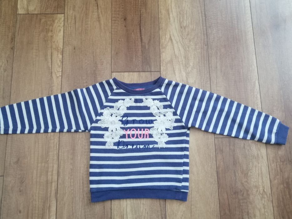 Bluza dla dziewczynki rozmiar 110