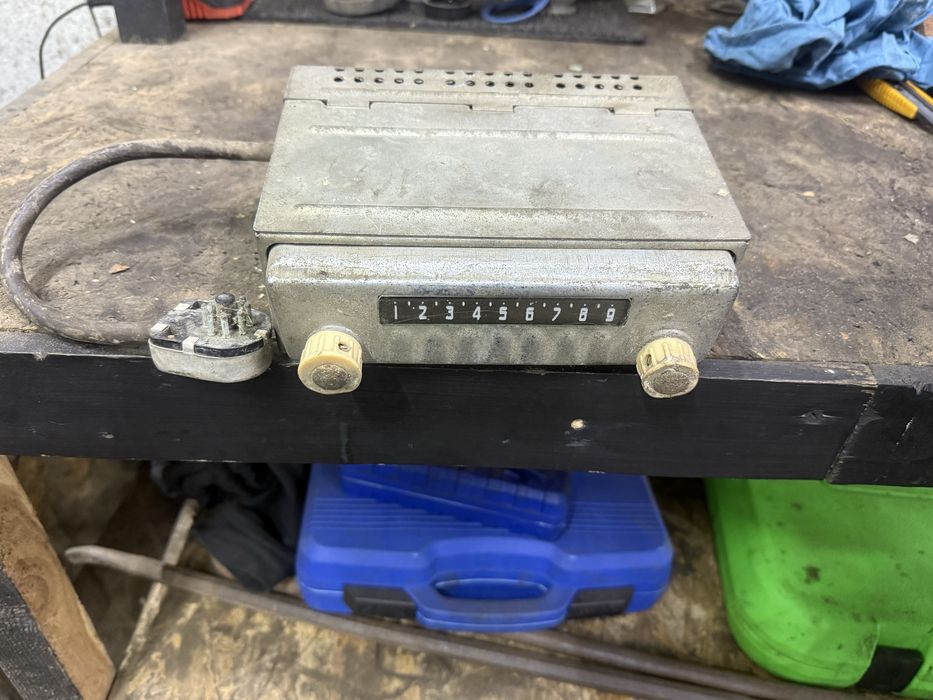 Магнітола Москвіч