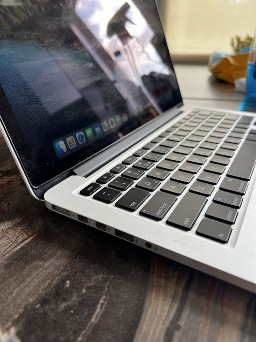 Продам Macbook PRO. Retina. Состояние 9/10. 2015