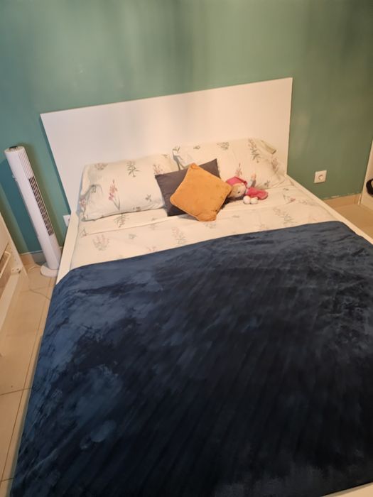 Cama com 1 mes de uso