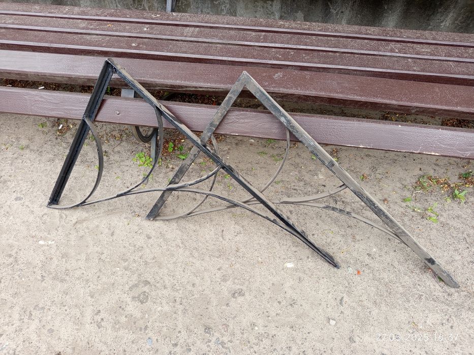 Ковані боковини для навісу