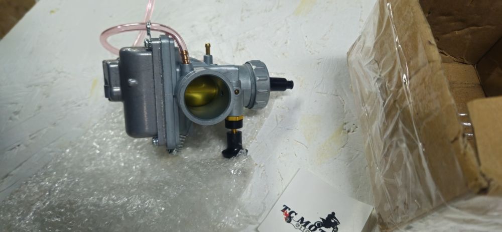 Carburador mikuni 28