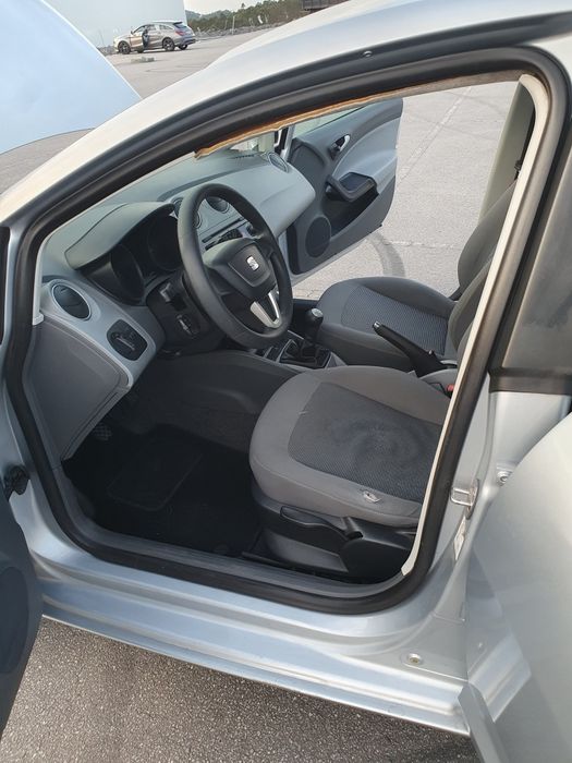SEAT IBIZA IV 1.2/70CV 2010 | 5 Portas | 129000Km