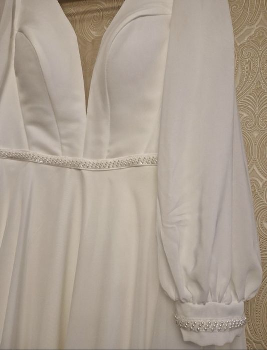 Нова весільна сукня, айворі.