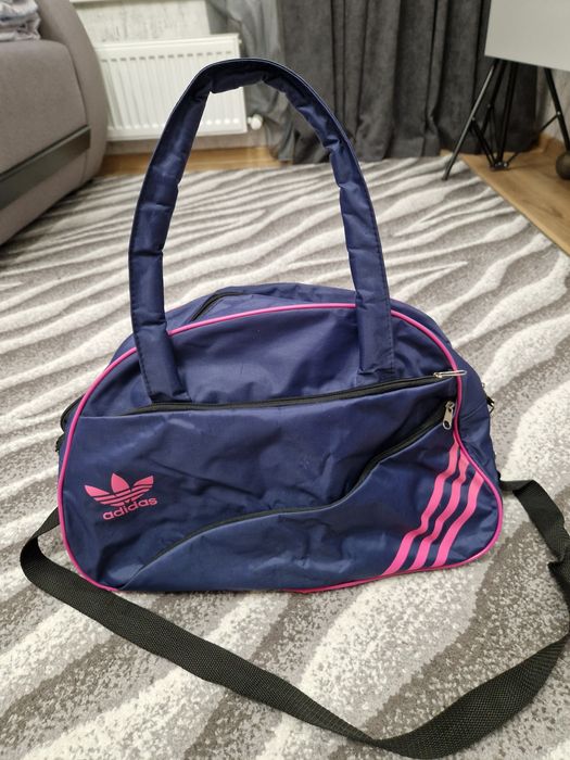 Спортивная сумка адидас