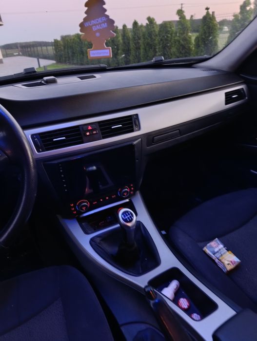 BMW E90 2.0 benzyna plus gaz