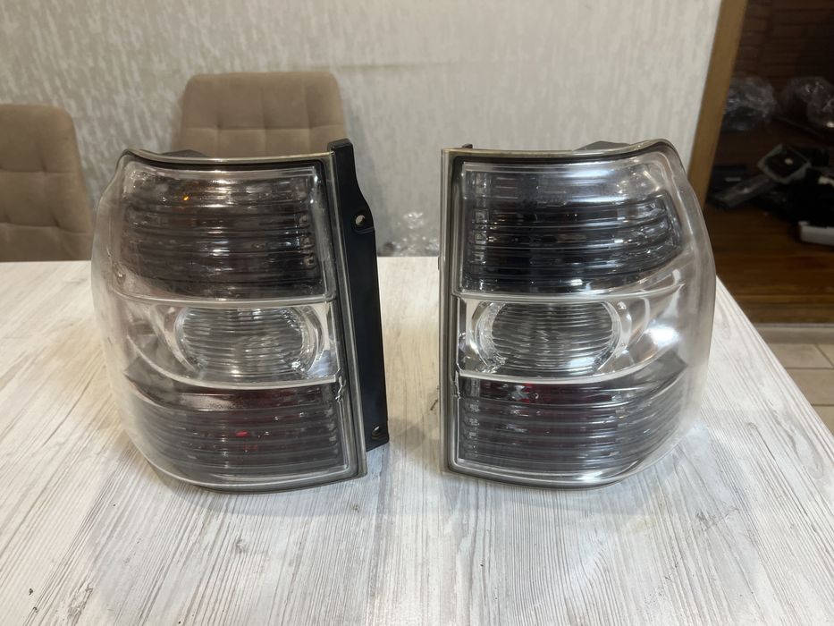 Фонарь стоп mitsubishi wagon 3 вагон 3