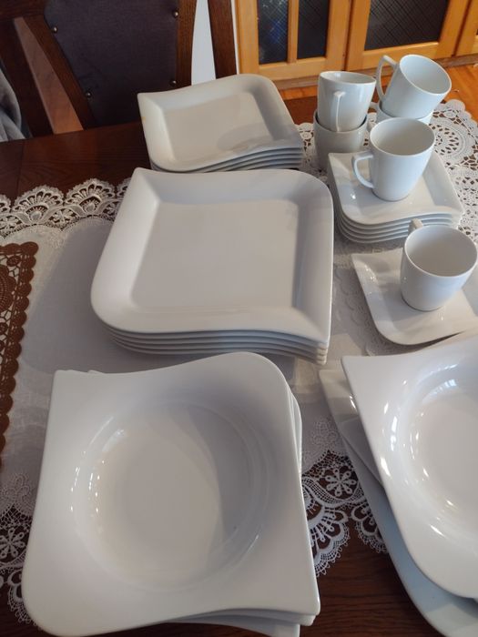 Zestaw 6 osbowy obiadowo kawowy