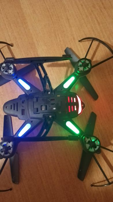 Dron bez pilota używany