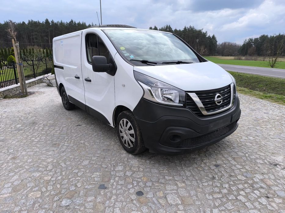 Nissan NV300  Nissan NV300 chłodnia mroźnia trafic do -29'