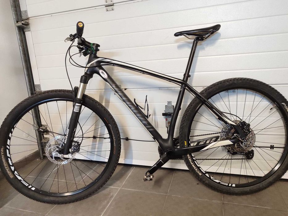 Bicicleta Specialized Stumpjumper Comp HT Carbono 29"