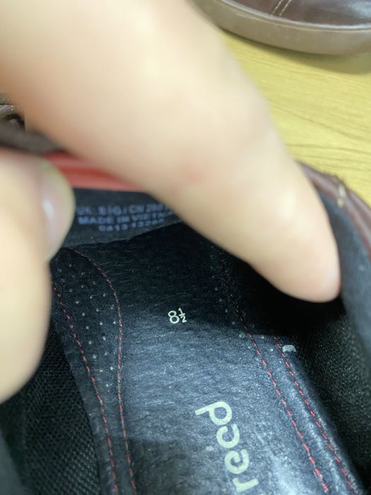 Оригінальні чоловічі кросівки Clarks