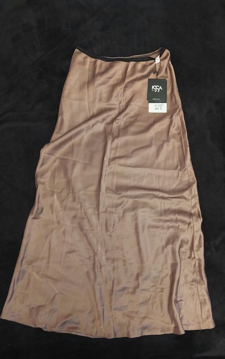 Шовкова спідниця