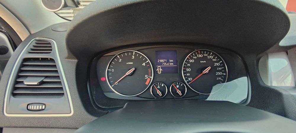 Renault Laguna 3 2.0 dCi 2012 r.