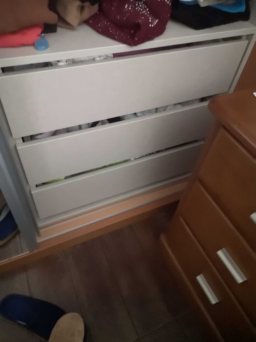 Roupeiro de portas de correr