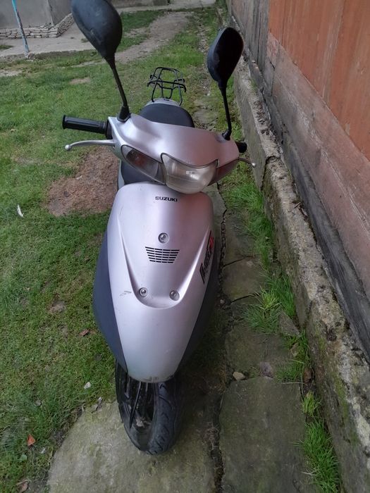 Пподам скутер сузукі