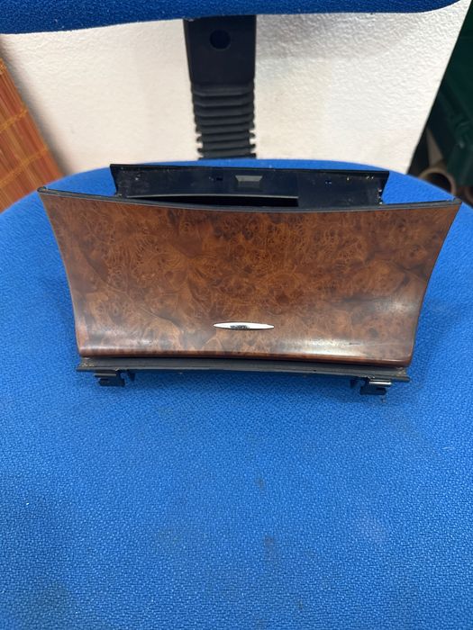 Gaveta cinzeiro/consola central Mercedes E Class/CLS
