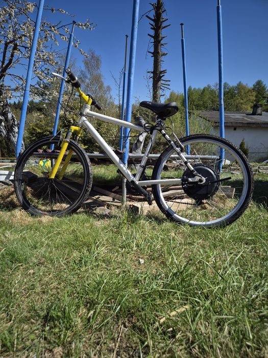 Rower elektryczny 35/km/god