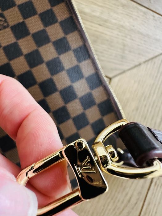 Louis Vuitton kosmeryczka od torebki Newerfull MM