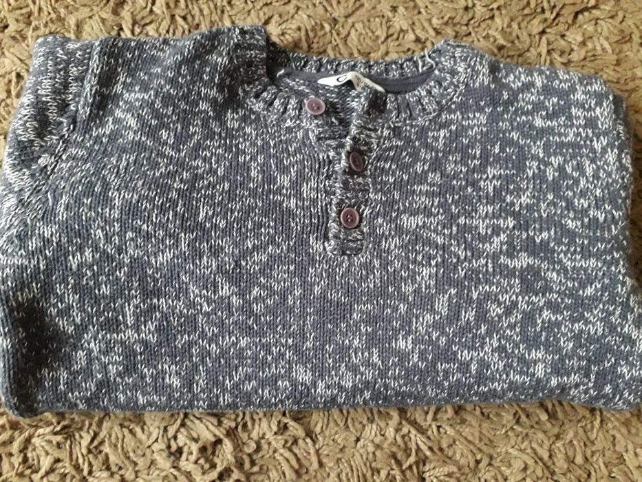Sweter rozm. 122