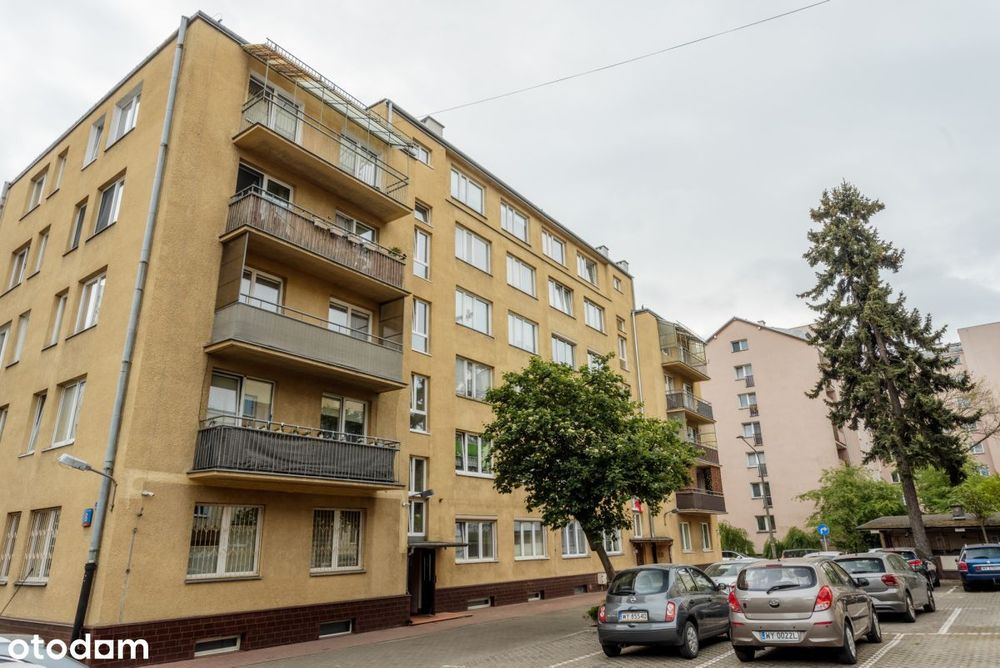 Wola | Kamienica | Parking | Komórka