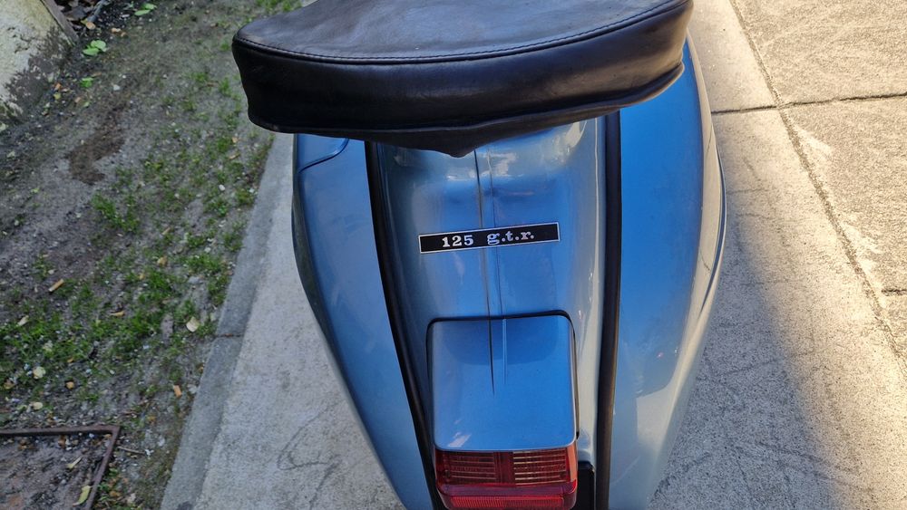 Vendo Vespa 125GTR