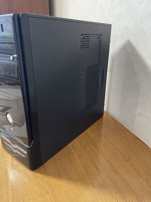 Продам компʼютер