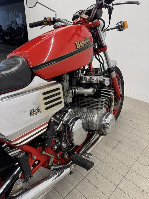 Benelli 750 sei - primeira mota de 6 cilindros