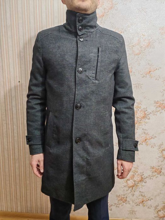 Чоловіче пальто Oodji розмір 46