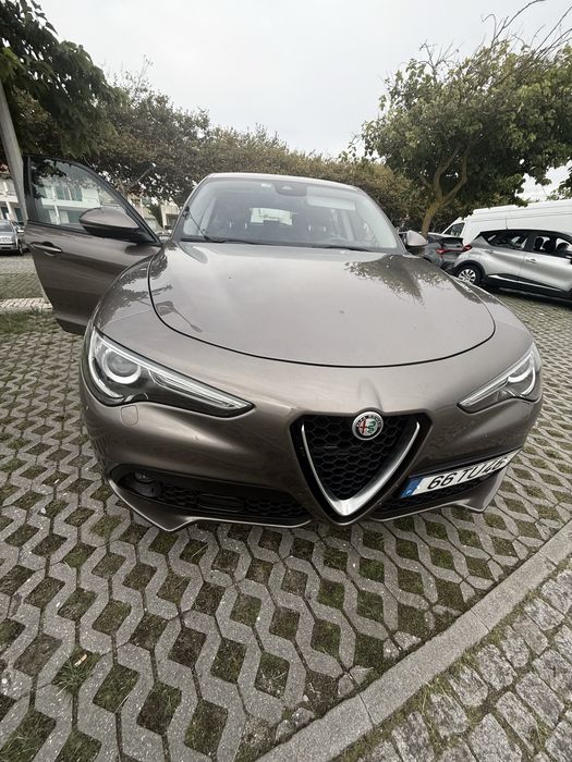 ALFA ROMEO STELVIO 2,2 diesel at8