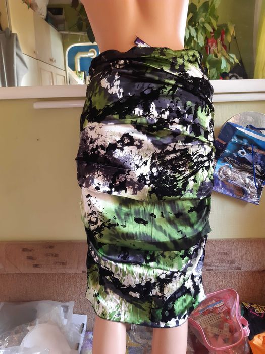 Юбка стрейчевая на подкладе  Mark Cain