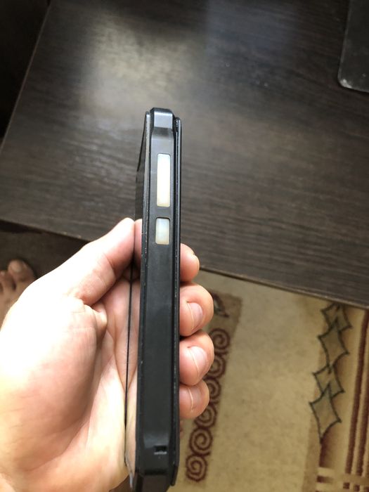 Продам телефон JEASUNG P8 телефон в робочому стані