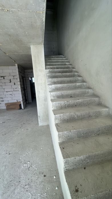 Продаж котеджу ( дуплекс) с. Зимна вода вул.  Львівська