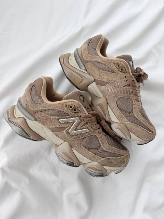 New Balance 9060 Brown Mushroom жіночі кросівки ню беланс 9060